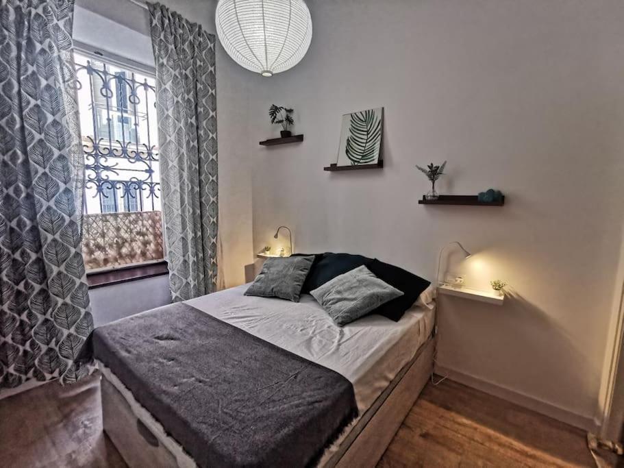 Apartamento A 2 Minutos De Plaza La Merced, Málaga Kültér fotó